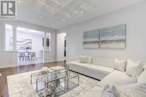 62 Edison Place, Vaughan, ON - Indoor Photo Showing Living Room