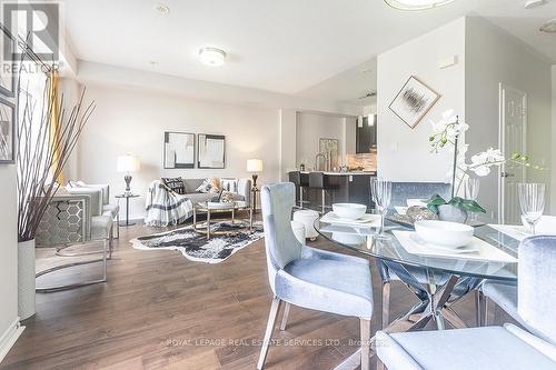 22 - 2435 Greenwich Drive, Oakville, ON - Indoor Photo Showing Dining Room