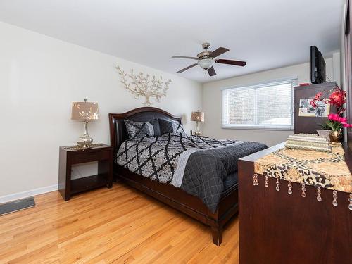 Master bedroom - 4551  - 4555A Ch. Du Souvenir, Laval (Chomedey), QC - Indoor Photo Showing Bedroom