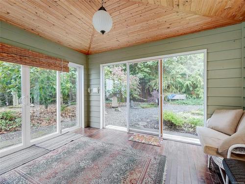 755 Towner Park Rd, North Saanich, BC 