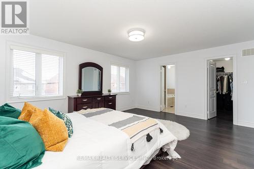 5452 Meadowcrest Avenue, Mississauga, ON - Indoor Photo Showing Bedroom