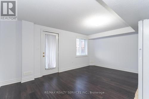 5452 Meadowcrest Avenue, Mississauga, ON - Indoor Photo Showing Other Room