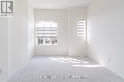 13 Rustic Oak Trail, North Dumfries, ON - Indoor Photo Showing Other Room