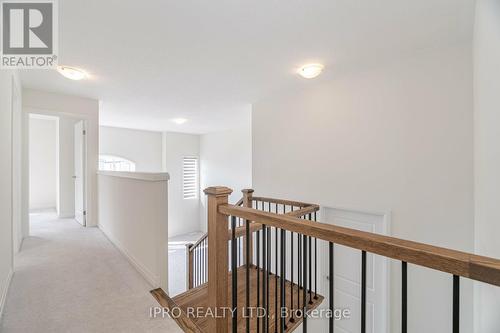 13 Rustic Oak Trail, North Dumfries, ON - Indoor Photo Showing Other Room