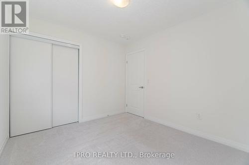 13 Rustic Oak Trail, North Dumfries, ON - Indoor Photo Showing Other Room