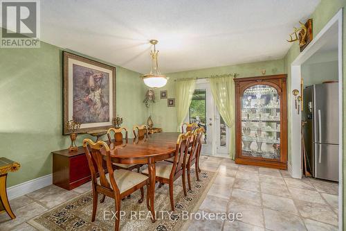 450 Queen Street E, Montague, ON - Indoor Photo Showing Dining Room