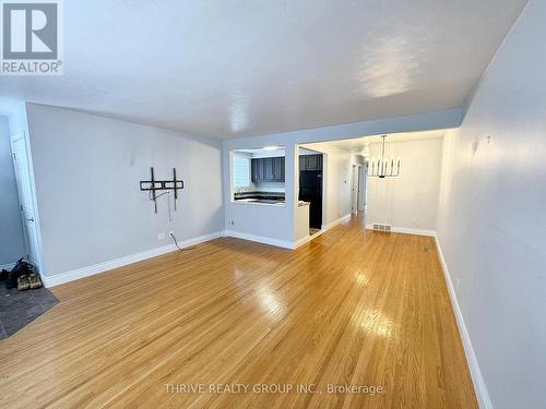 1319 Springbank Avenue, London, ON - Indoor Photo Showing Other Room