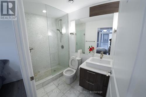 605 - 8 Mercer Street, Toronto, ON - Indoor Photo Showing Bathroom