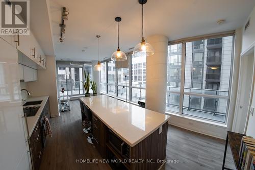 605 - 8 Mercer Street, Toronto, ON - Indoor Photo Showing Kitchen With Upgraded Kitchen