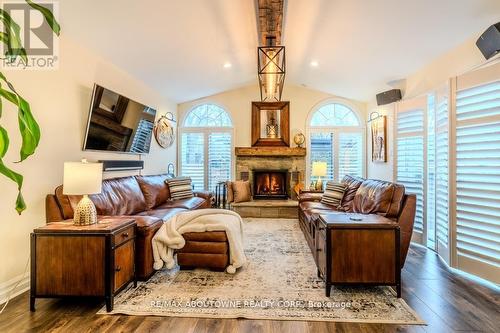 106 Elliott Street, Brampton, ON - Indoor Photo Showing Living Room With Fireplace