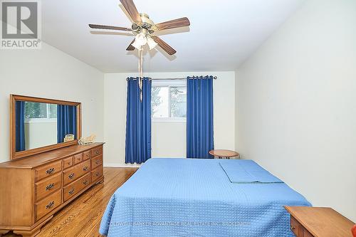 1439 Station Street, Pelham (662 - Fonthill), ON - Indoor Photo Showing Bedroom