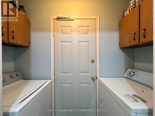 958 Chancery Street, Kingston (North Of Taylor-Kidd Blvd), ON - Indoor Photo Showing Laundry Room