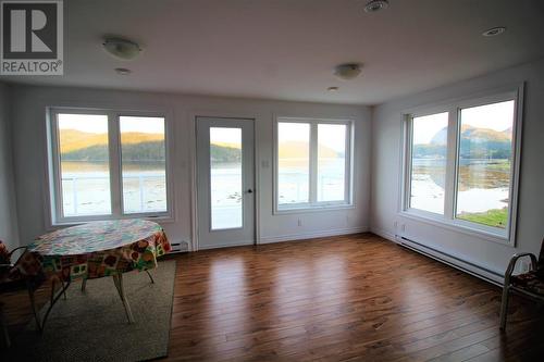 88 Main Road, Winterhouse Brook / Woody Point, NL - Indoor