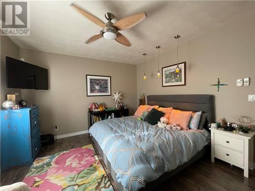 1830 Yorkshire Drive, Val Caron, ON - Indoor Photo Showing Bedroom