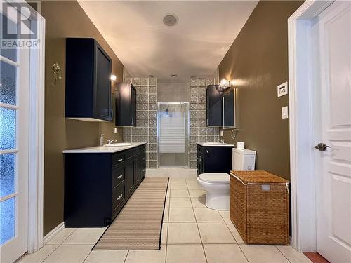 1830 Yorkshire Drive, Val Caron, ON - Indoor Photo Showing Bathroom