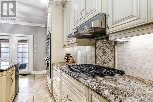 814 Arnold Street, Greater Sudbury, ON - Indoor Photo Showing Kitchen With Upgraded Kitchen