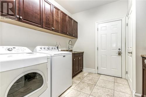 814 Arnold Street, Greater Sudbury, ON - Indoor Photo Showing Laundry Room