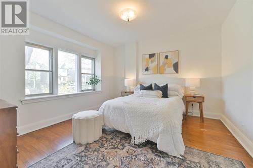 127 Randolph Road, Toronto, ON - Indoor Photo Showing Bedroom