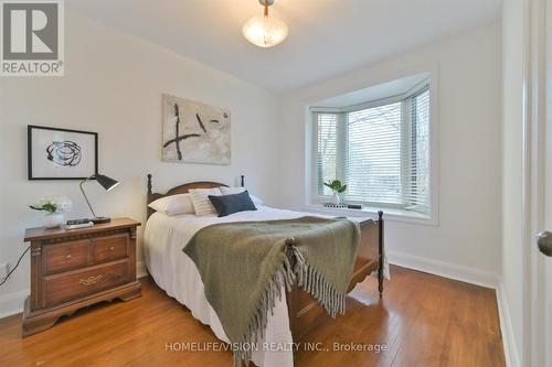 127 Randolph Road, Toronto, ON - Indoor Photo Showing Bedroom