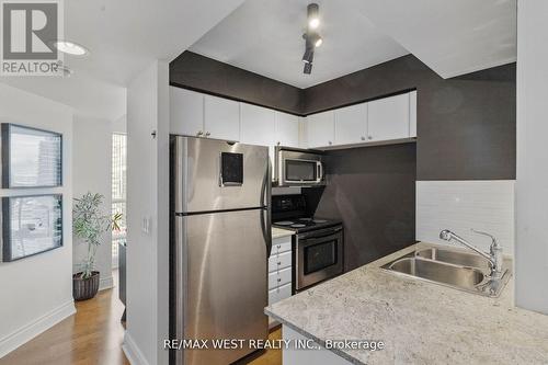 3502 - 763 Bay Avenue, Toronto, ON - Indoor Photo Showing Kitchen With Double Sink