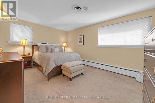 11 Caronport Crescent, Toronto, ON - Indoor Photo Showing Bedroom