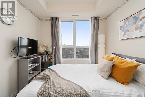 926 - 22 East Haven Drive, Toronto, ON - Indoor Photo Showing Bedroom