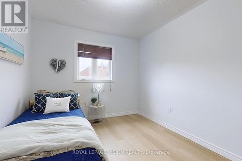 38 Eastport Drive, Toronto, ON - Indoor Photo Showing Bedroom