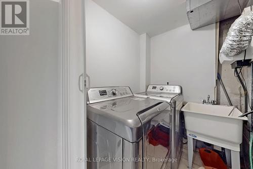 38 Eastport Drive, Toronto, ON - Indoor Photo Showing Laundry Room