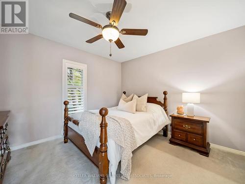 1073 Fern Road, Innisfil, ON - Indoor Photo Showing Bedroom