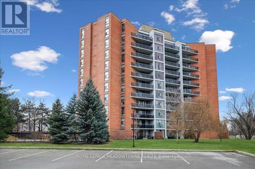 604 - 2665 Windwood Drive, Mississauga, ON - Outdoor With Balcony With Facade