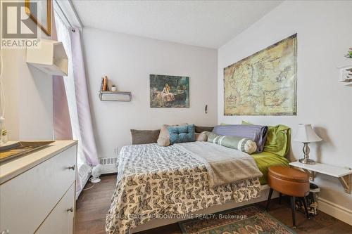 604 - 2665 Windwood Drive, Mississauga, ON - Indoor Photo Showing Bedroom