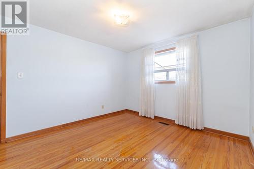 252 Grandravine Drive, Toronto, ON - Indoor Photo Showing Other Room