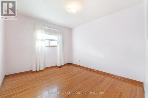 252 Grandravine Drive, Toronto, ON - Indoor Photo Showing Other Room