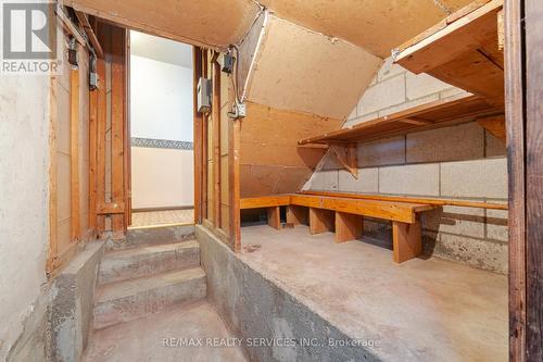 252 Grandravine Drive, Toronto, ON - Indoor Photo Showing Other Room