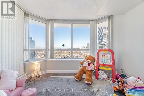 2602 - 550 Webb Drive, Mississauga, ON - Indoor