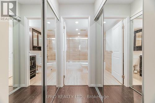 2602 - 550 Webb Drive, Mississauga, ON - Indoor Photo Showing Bathroom