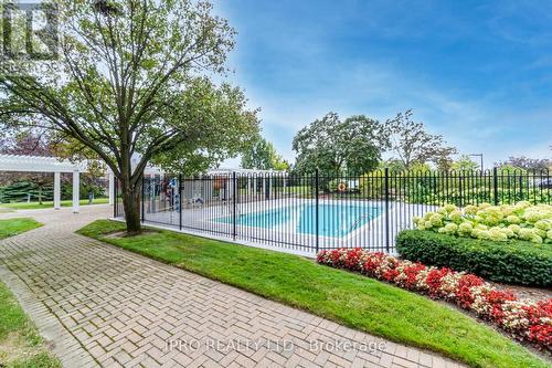 2602 - 550 Webb Drive, Mississauga, ON - Outdoor With In Ground Pool