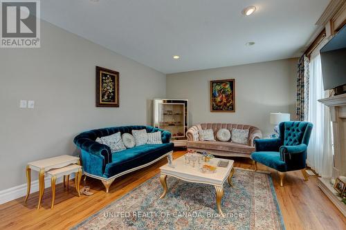 1781 Kyle Court, London, ON - Indoor Photo Showing Living Room With Fireplace