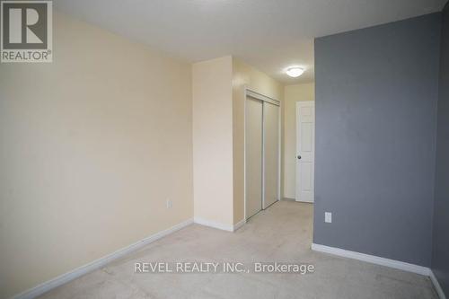 231 Blackburn Drive, Brantford, ON - Indoor Photo Showing Other Room