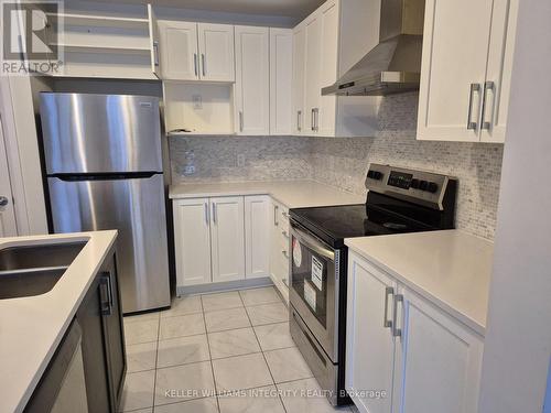 178 Namaste Walk, Ottawa, ON - Indoor Photo Showing Kitchen With Double Sink