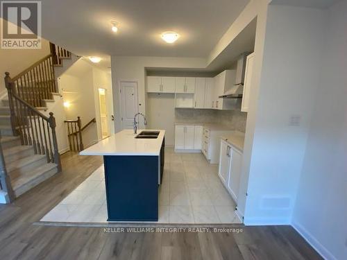 178 Namaste Walk, Ottawa, ON - Indoor Photo Showing Kitchen With Double Sink