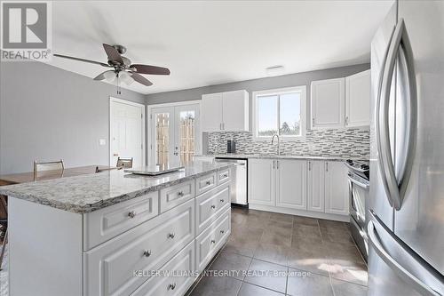 3992 Devine Road, Ottawa, ON - Indoor Photo Showing Kitchen With Upgraded Kitchen