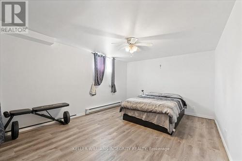 3992 Devine Road, Ottawa, ON - Indoor Photo Showing Bedroom