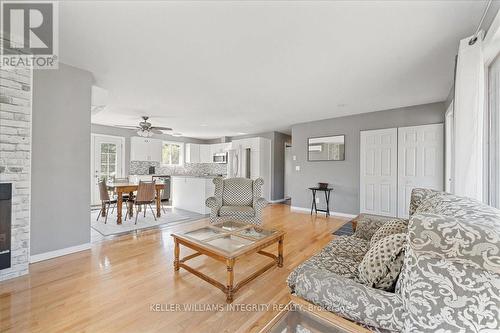 3992 Devine Road, Ottawa, ON - Indoor Photo Showing Living Room With Fireplace