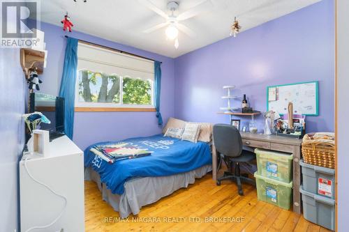 262 First Avenue, Welland (767 - N. Welland), ON - Indoor Photo Showing Bedroom