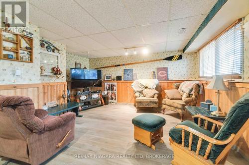 262 First Avenue, Welland (767 - N. Welland), ON - Indoor