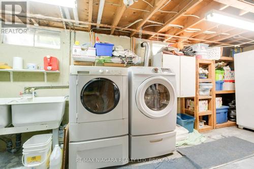 262 First Avenue, Welland (767 - N. Welland), ON - Indoor Photo Showing Laundry Room