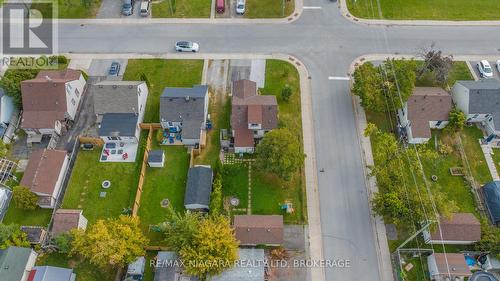 4377 Fifth Avenue, Niagara Falls (210 - Downtown), ON - Outdoor With View