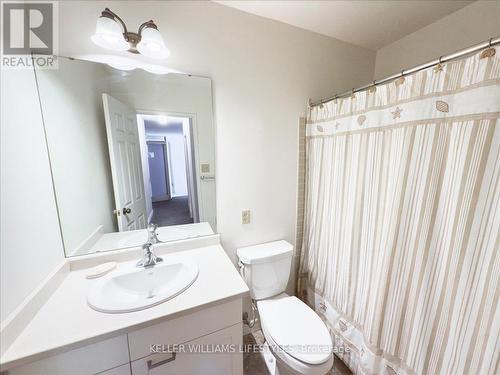 211 - 300 Everglade Crescent, London, ON - Indoor Photo Showing Bathroom