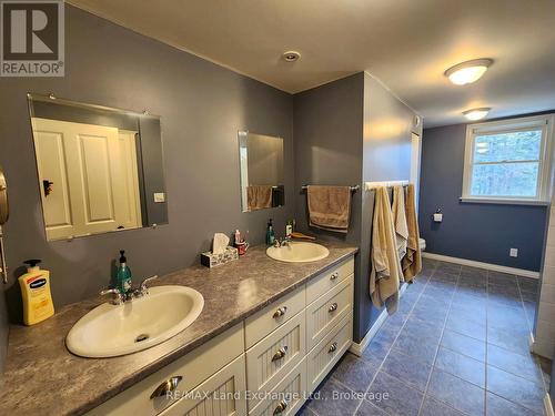 234 Shadywood Crescent W, Huron-Kinloss, ON - Indoor Photo Showing Bathroom